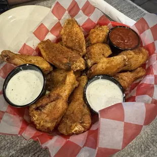 Traditional wings