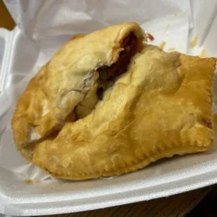 Pepperoni, onion, Black Olive Ponza Rotta