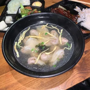 Crab Pork Wonton Soup