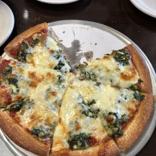 Spinach and feta pizza