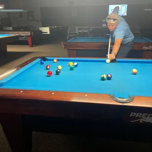 Pool table
