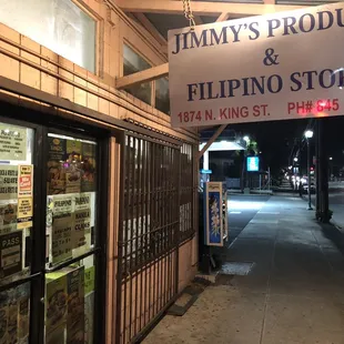 Outside of Jimmy's Produce &amp; Filipino store *10/2019