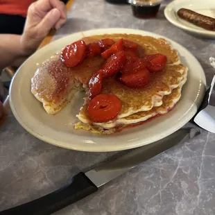 1 Pancake or 1 Piece of French Toast (2 pancakes with strawberries and sausage links)