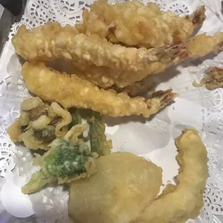 Sushi & Shrimp Vegetable Tempura Combo