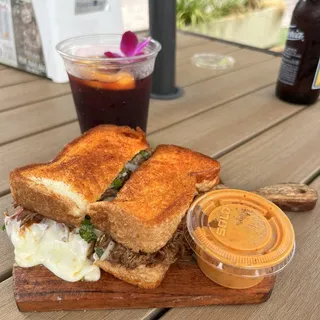 Grilled Cheese Birria