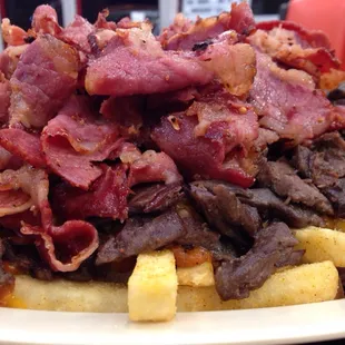 DUI (pastrami, carne asada and chili cheese fries) soo good!!