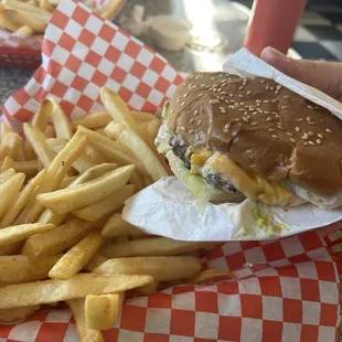 Avocado Bacon Cheeseburger Combo