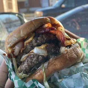 Bacon Cheeseburger