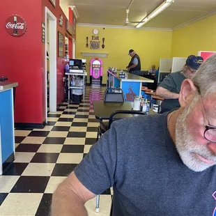Old fashion dinning counter