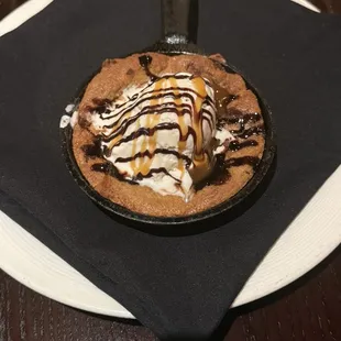 Skillet Cookie