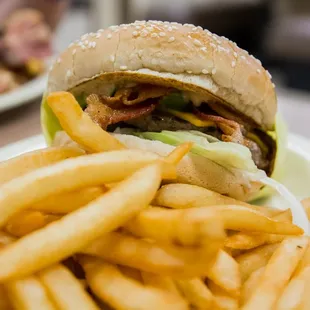Bacon cheese burger w/ fries