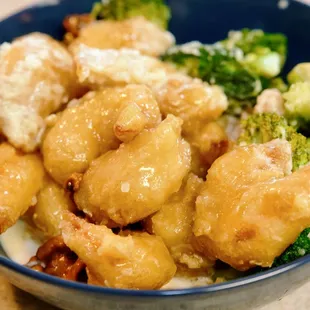 Honey walnut shrimp (carryout)