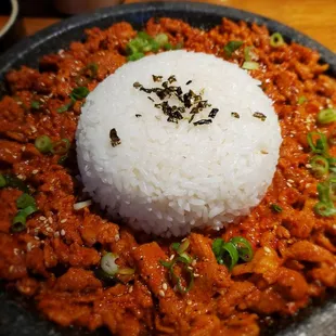 Spicy pork hot stone