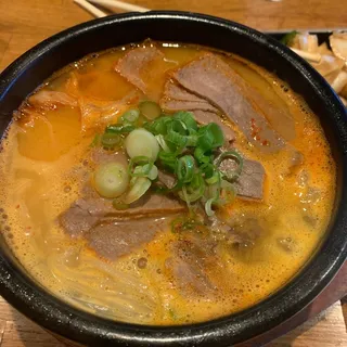 Beef Bone Broth (Seollung-Tang)