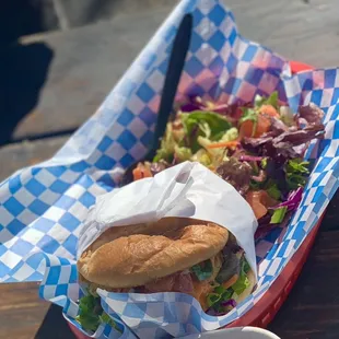 Chicken sando w/ side salad