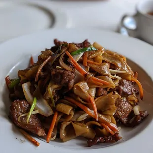 Beef chow fun