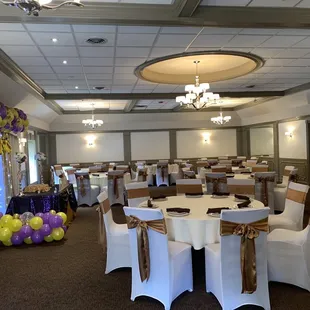 Banquet room!