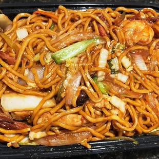 House lo mein