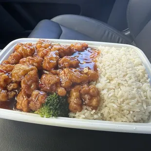 The best General Tso&apos;s Chicken north of Charlotte