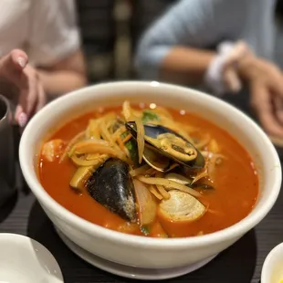 Spicy seafood soup