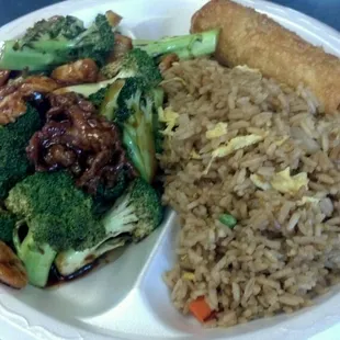 Beef, shrimp, broccoli, fried rice, egg roll $5.55