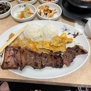 Combo plate, Kalbi and Meat Jun, was winnahazzz!!