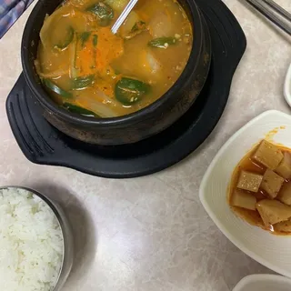 Dwenjang Jjigae