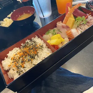 Chirashi