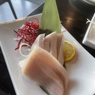 Fatty Yellowtail Sashimi