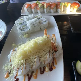 1 Regular Roll and 1 Specialty Roll Combo Lunch Special