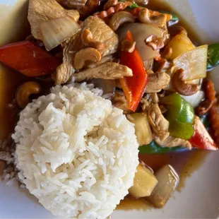 Cashew chicken