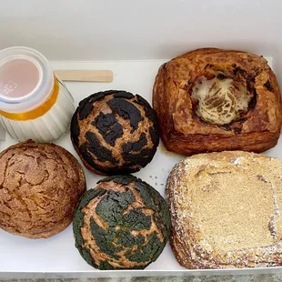 Mango Panna Cotta, Hojicha/Black Sesame/Matcha Cream Puff, and Kalbijjim/Injeolmi Croissant