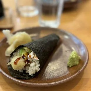 Hand roll