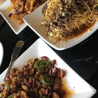 Dan-Dan Noodles