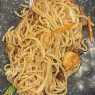Lo Mein