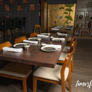 sushi and sashimi, interior