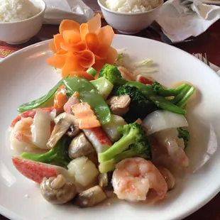 ramen and noodles, noodle dish, noodles, ramen, noodle soup, food