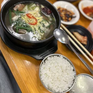 Jinju Gomtang