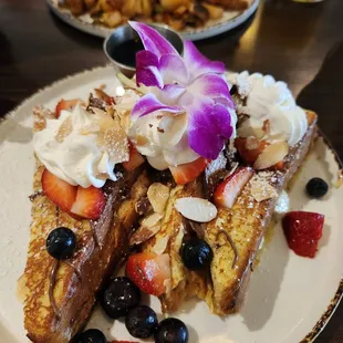 Banana Nutella French toast