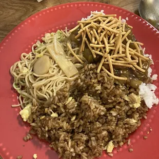 Lots of brown. The chow mein is at top right.