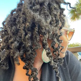 Tiffany B.