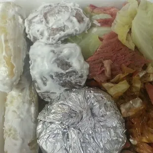 This is what a $27.00 plate looks like. Five items including the bowl of fe'e not in the picture.