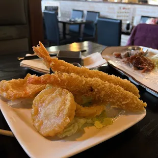 a plate of deep fried shrimp