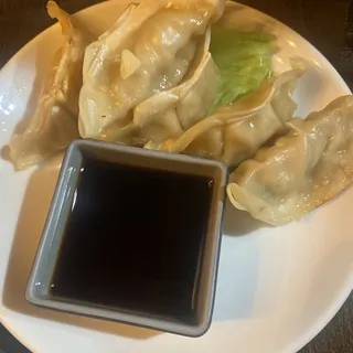 6 Piece Gyoza