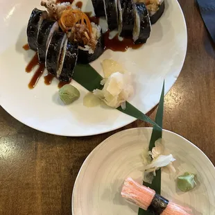Lobster Roll, Spider Roll, Crab Nigiri