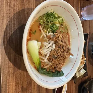 Spicy Umami Miso Ramen*