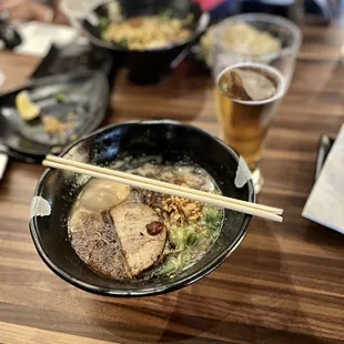 JINYA Tonkotsu Black