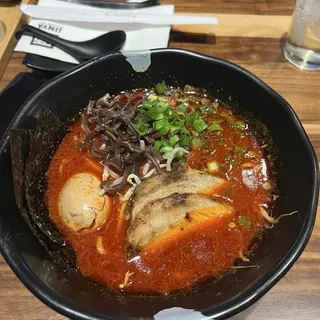 Premium Tonkotsu Red*