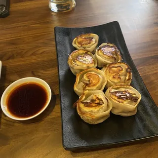 Impossible Gyoza (6pcs)*
