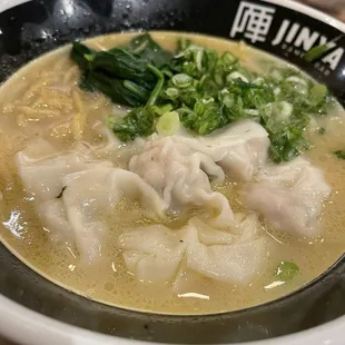 Wonton Ramen